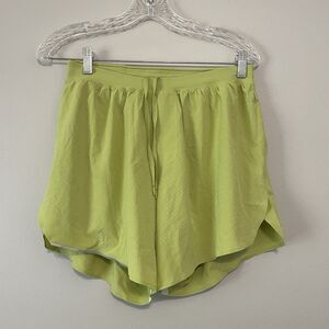 Lululemon Fast & Free Men's Shorts M 6” Lined Perforated Wasabi Green  Running